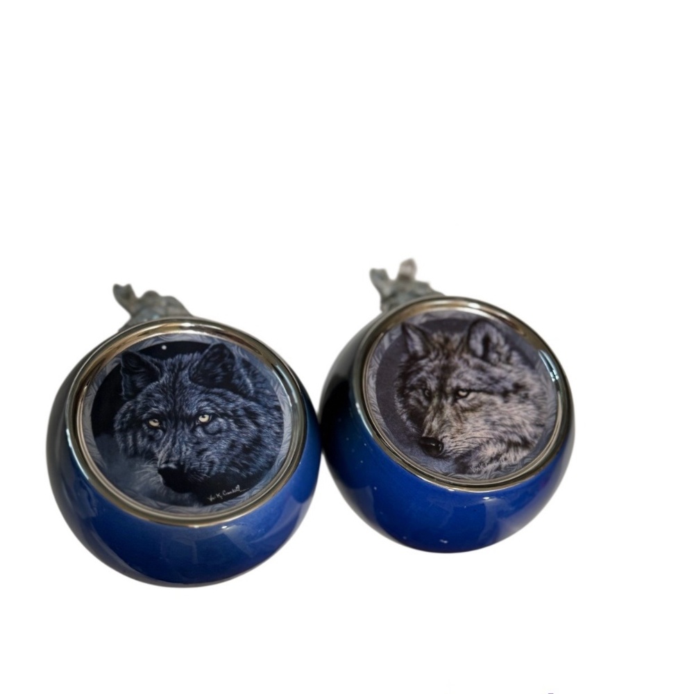 Bradford Exchange Wolf Series Ornaments - Picture 9 of 11